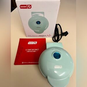DASH Mini Maker Griddle